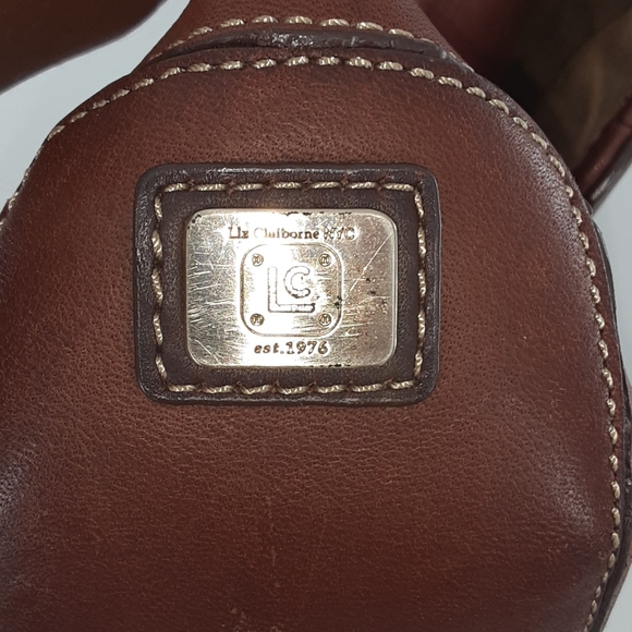 Liz Claiborne Authentic Leather Purse - Picture 8 of 15